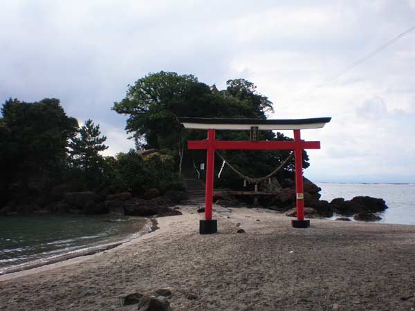 111108_4 荒平天神