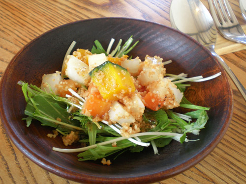 お野菜ごろごろのサラダ