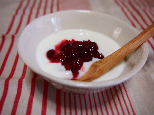 手作りさくらんぼジャム